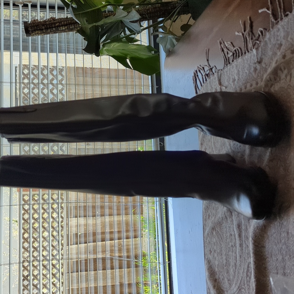 Clarks Womens Hollismoon Black Fashion Boots